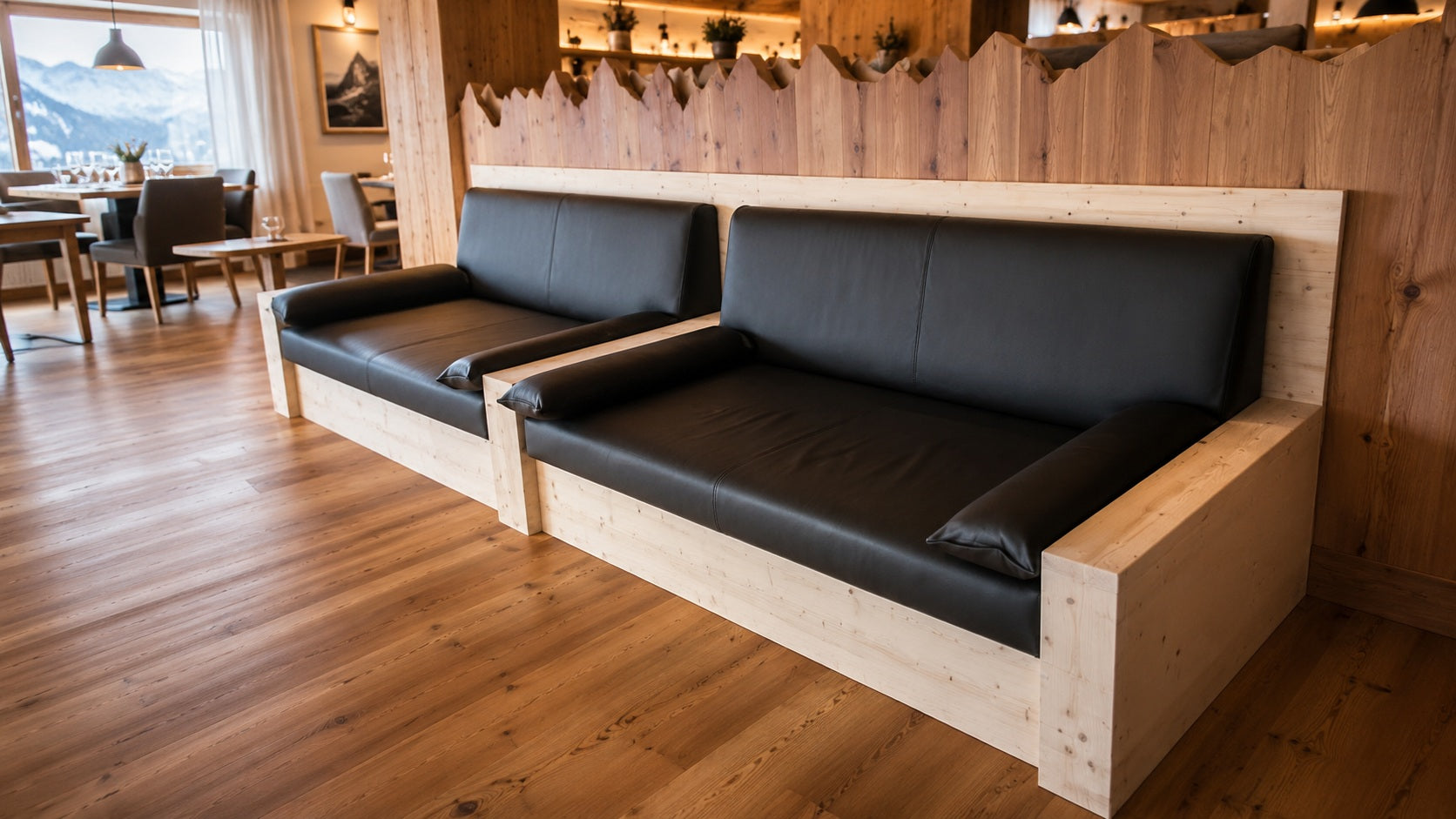 Die besondere Nähe Wie Leder einer Couch Charakter verleiht